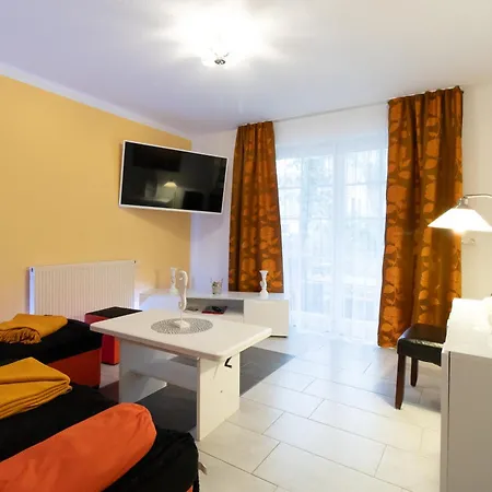 Апартаменты Haus Am Grossbahnhof Whg. 3 Остзебад Бинц